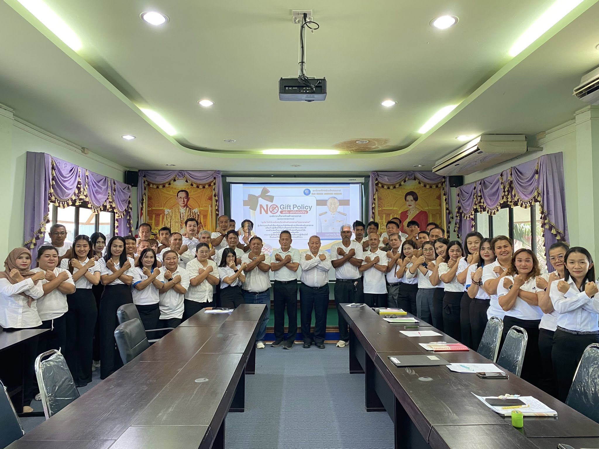 การประชุมพนักงานองค์การบริหารส่วนตำบลกะลาเส ประจำเดือนมีนาคม พ.ศ.2569