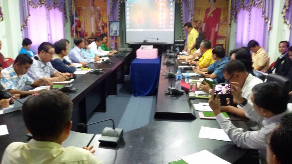 นายอำเภอสิเกา พร้อมหัวหน้าส่วนราชการ  ร่วมประชุมหัวหน้าส่วนราชการ ณ องค์การบริหารส่วนตำบลกะลาเส